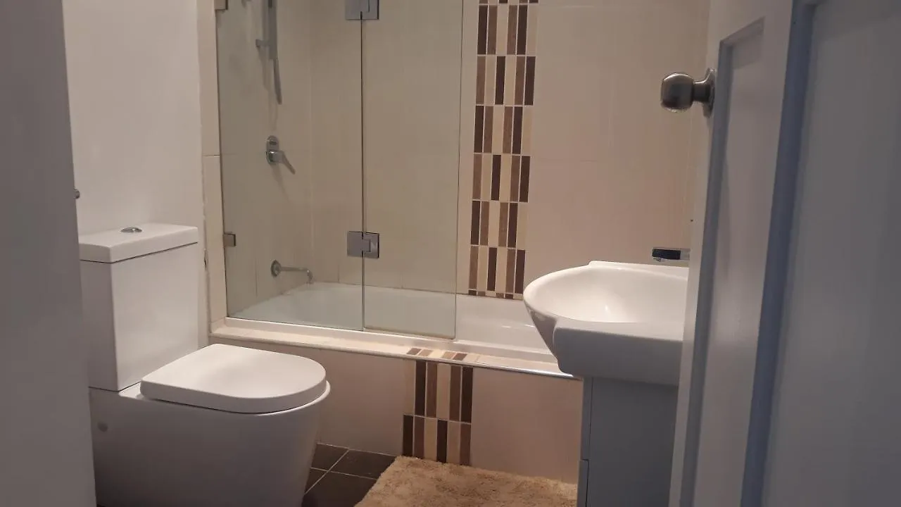 Maple Villa - The Beach House By The Bay Brisbane