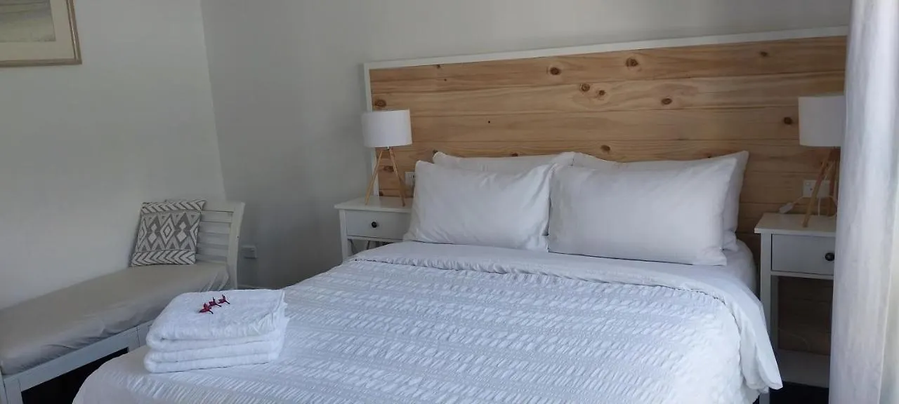 Maple Villa - The Beach House By The Bay Brisbane