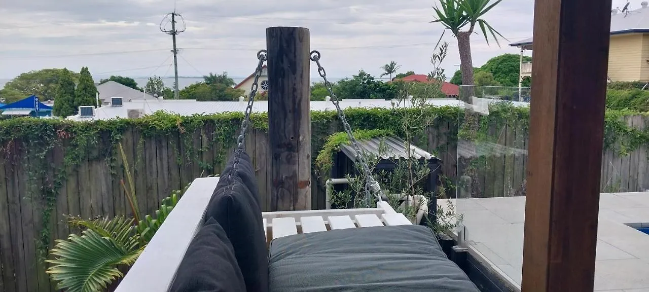 Maple Villa - The Beach House By The Bay Brisbane